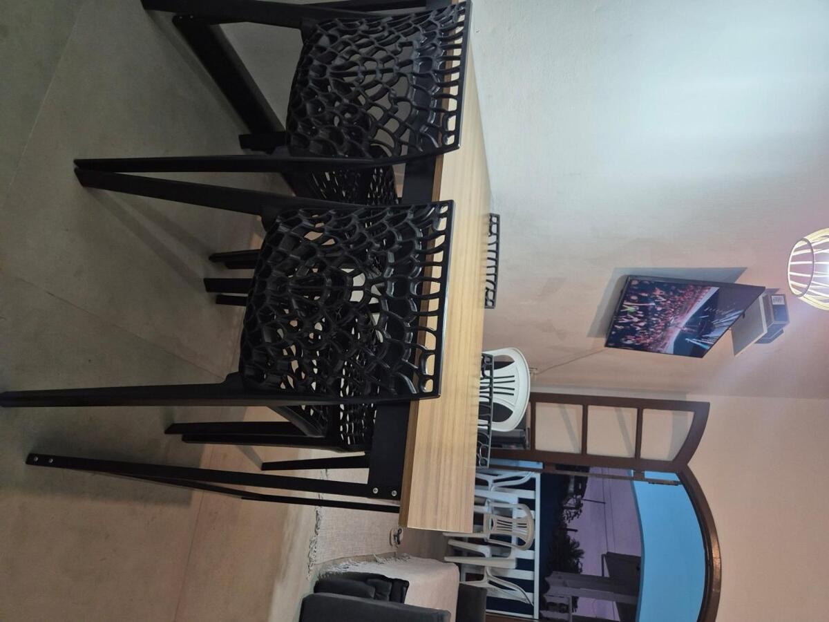 Sape A 100 Metros Do Mar Apartamento *